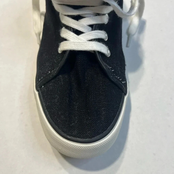 Justfab All Chill Canvas Black and White Sneakers. Good condition almost new. - Picture 5 of 11